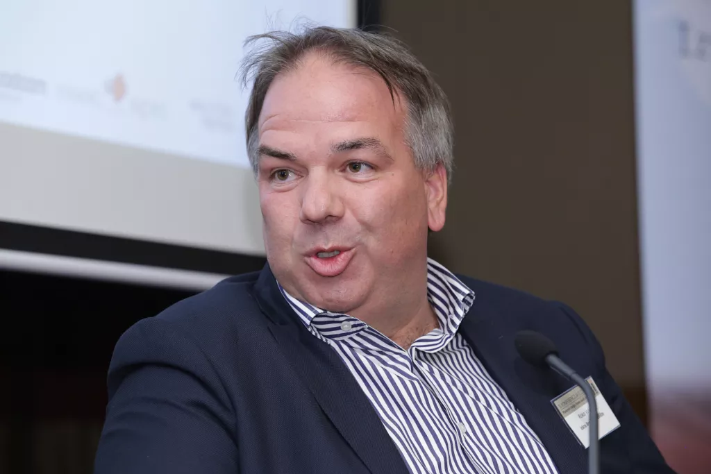 Vuletić: Dalmatinci vi&scaron;e vole konobariti nego raditi u brodogradili&scaron;tu