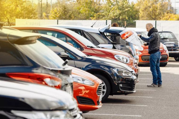 Cijene rabljenih automobila na rekordnim razinama, oporavak trži&scaron;ta neizvjestan