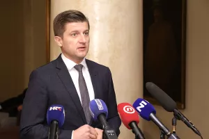 Danas ćemo saznati tečaj preračunavanja kuna u euro