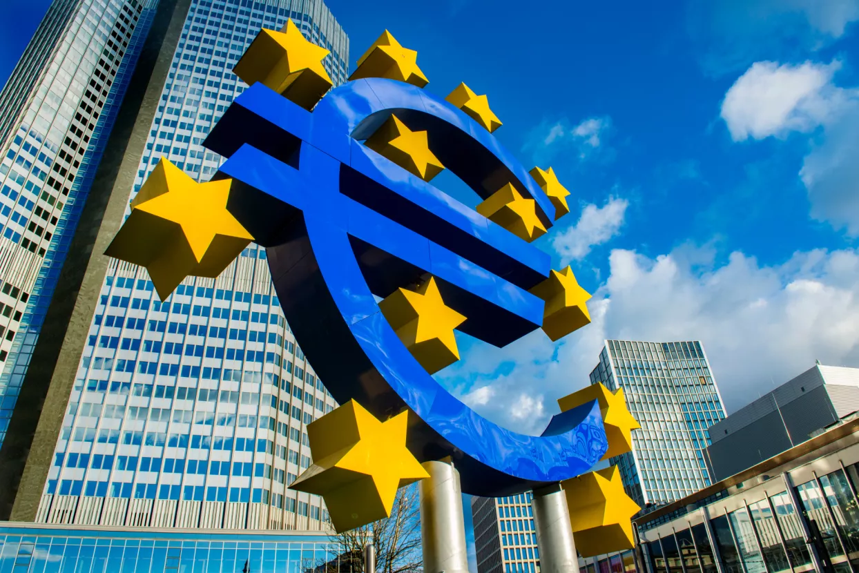 Hrvatska je službeno primljena u eurozonu, tečaj je 7.53450 kuna za 1 euro