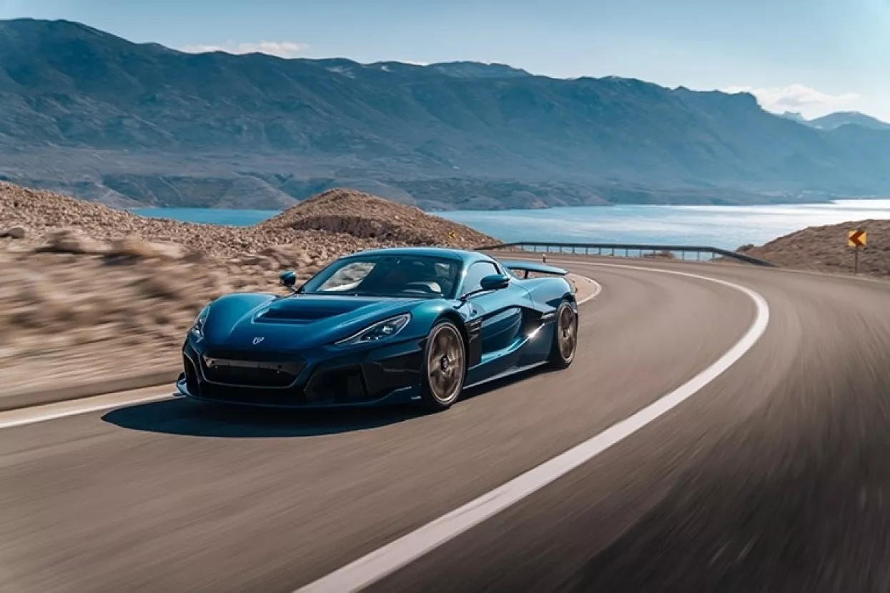 Prva Rimac Nevera si&scaron;la s proizvodne linije u Jankomiru