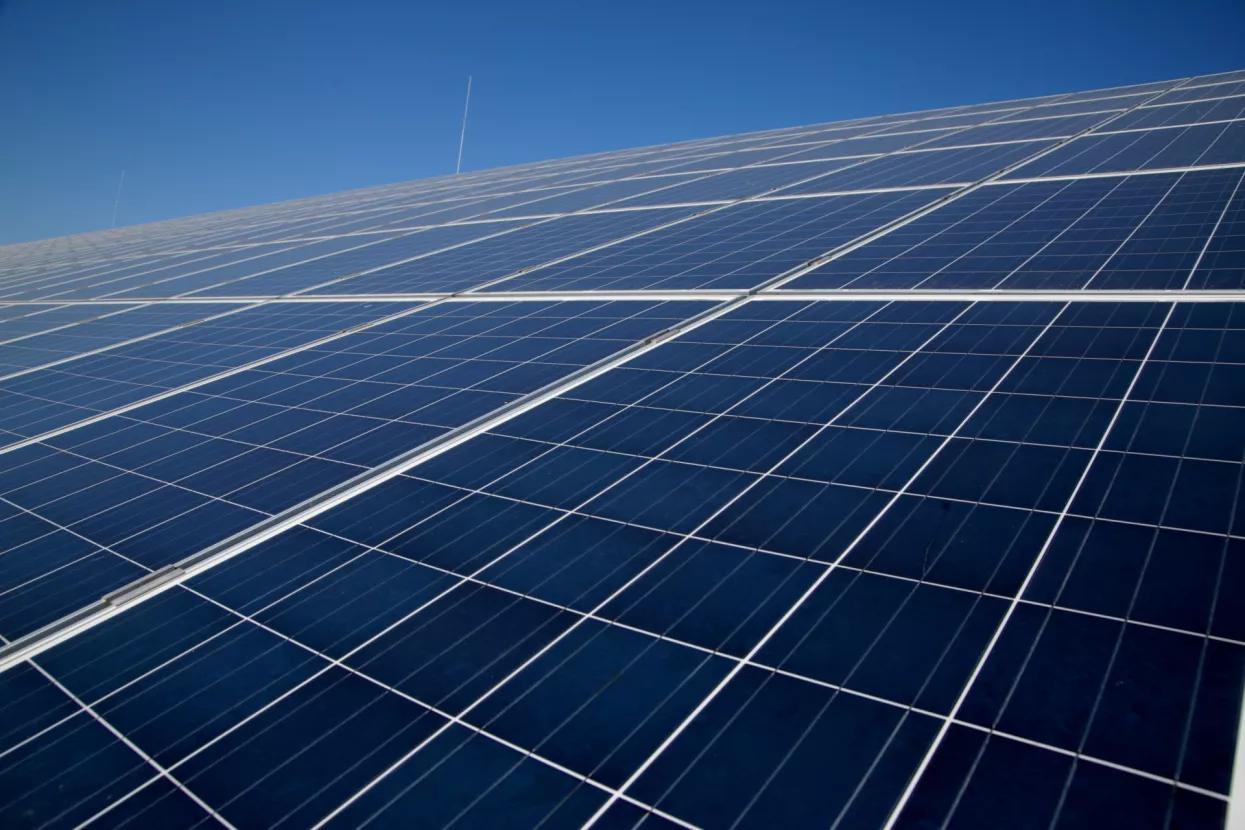 Solarni paneli za balkone kao rje&scaron;enje za smanjenje potro&scaron;nje
