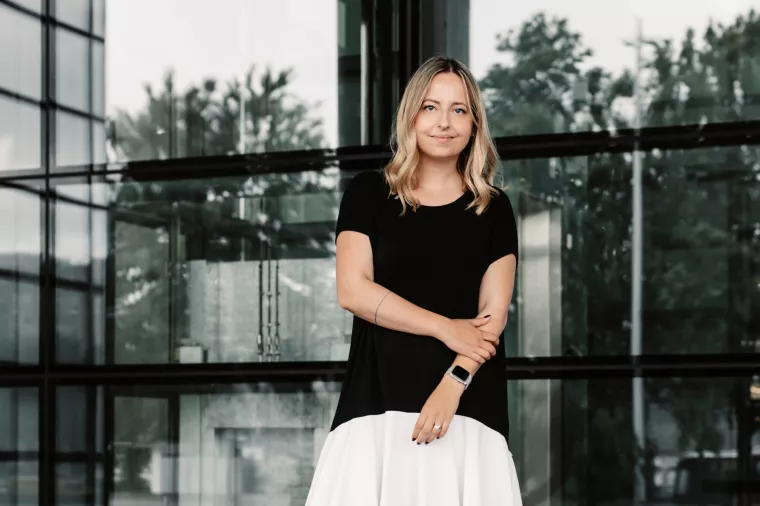Mia Biberović (HUDI, Netokracija) predlaže knjigu 'Rework' Davida Heinemeiera Hanssona i Jasona Frieda
