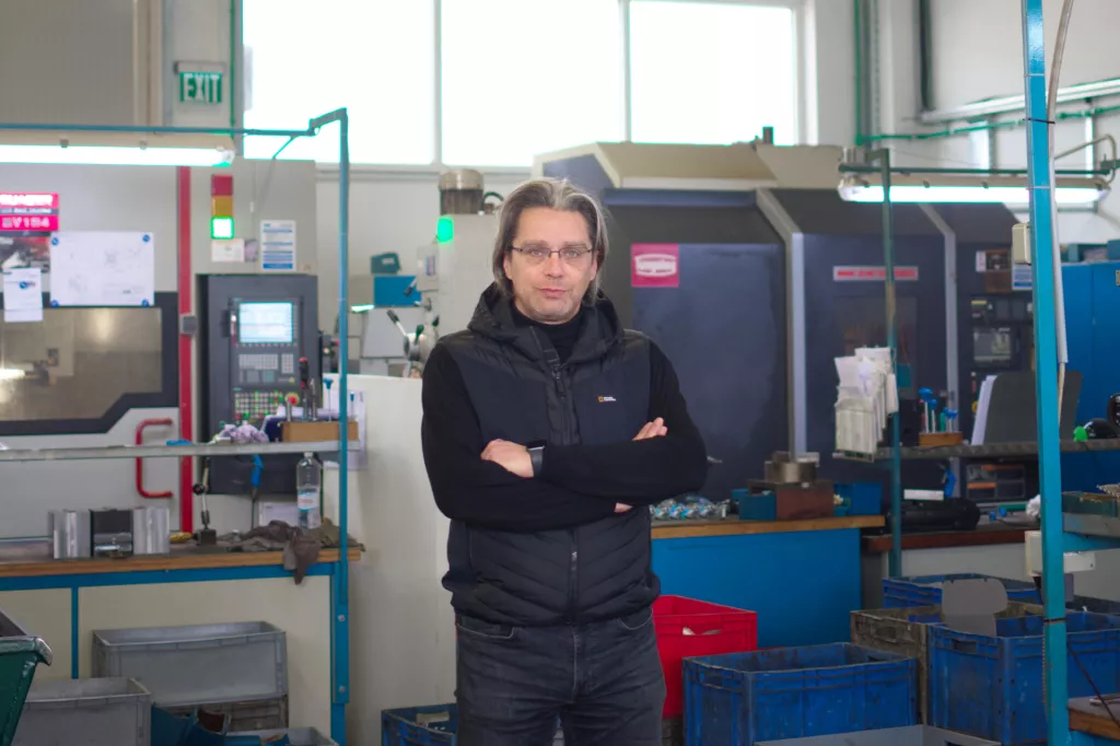 [Oni koji dolaze &ndash; TOP 100] Parkirali&scaron;ne barijere, platforma Robotiq.ai, najbolja sportska aplikacija, robotski restoran&hellip;
