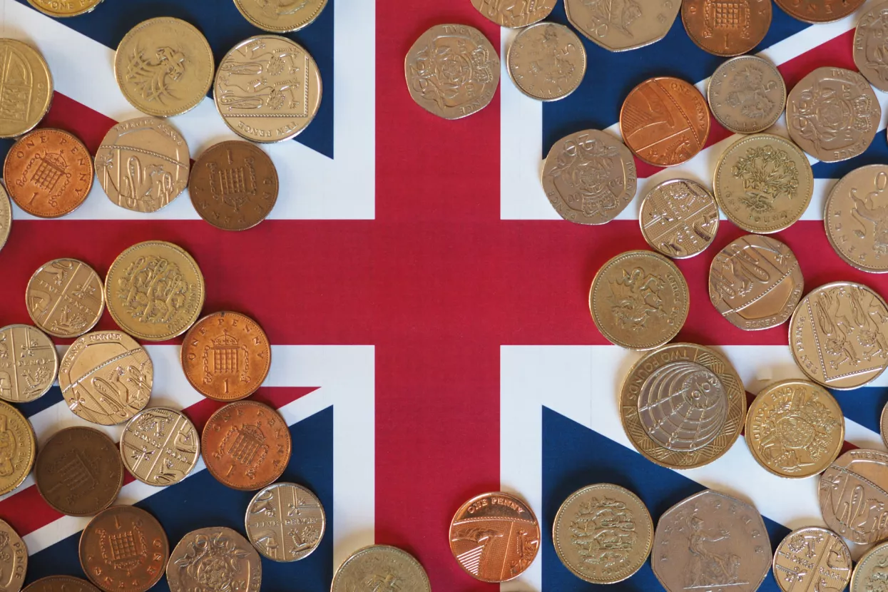 Rekordni pad realnih plaća u Britaniji