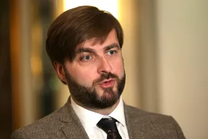 Ćorić: Ni jedan ministar ne može znati po kojoj se cijeni vr&scaron;e transakcije četiri razine ispod Uprave kompanije