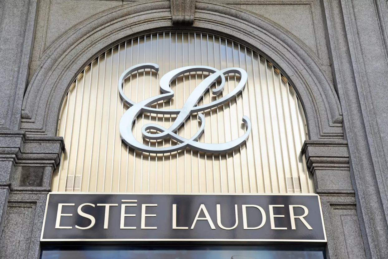 Ekskluzivno partnerstvo: Est&eacute;e Lauder uvodi Balmain u beauty industriju
