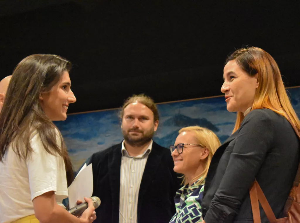 CroAI Meetup: Kori&scaron;tenjem AI-ja imate komadić magije za pridobiti povjerenje kupca