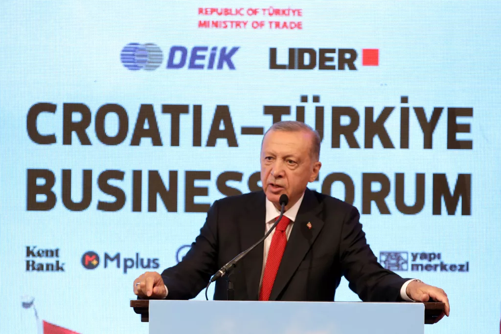Erdogan: Ne vidim razloge za&scaron;to trgovinska razmjena između Turske i Hrvatske ne bi do&scaron;la do pet milijardi dolara