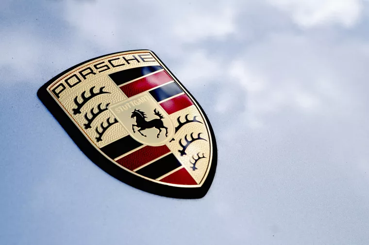 Porsche iza&scaron;ao na burzu