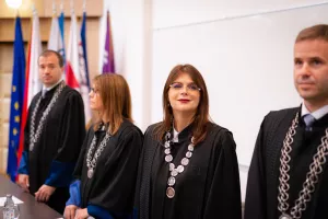  izv.prof.dr.sc. Sanja Sever Mali&scaron;