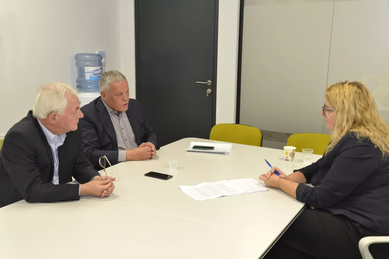 Frank van Santen, Floris Oskamp, Ksenija Pu&scaron;karić