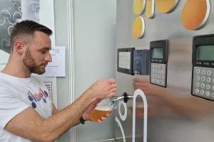 Petar Vlahović, startup gloglo
