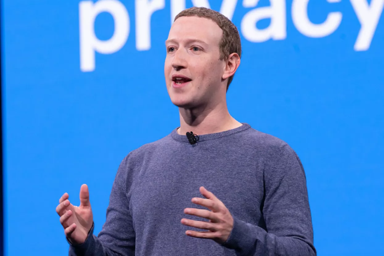 Mark Zuckenberg