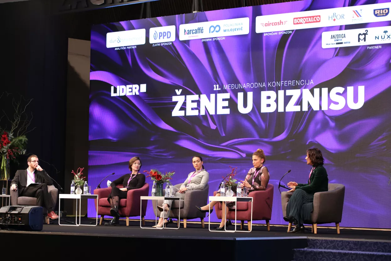 ŽENE U BIZNISU 2021. Panel 1. Wanja Figenwald, Anamarija Vuić, Monika Mikac, Anita Lacmanović i Diana Kobas De&scaron;ković