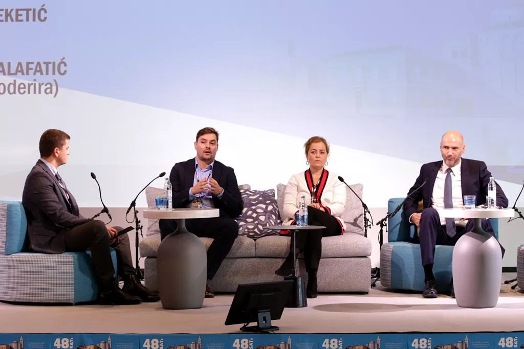 14. susret gradonačelnika i poduzetnika. Panel: Od otpada do energije, Roko Kalafatić, Marin Gregorović, Maja Feketić i Jo&scaron;ko Klisović