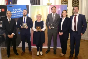 Nagrada Hrvoje Mateljić 2022. Iso Masato, Matija Mlinarić, Manuela Ta&scaron;ler, Željko Kardum, Bojana Božanić Ivanović i Andrei Poliakov