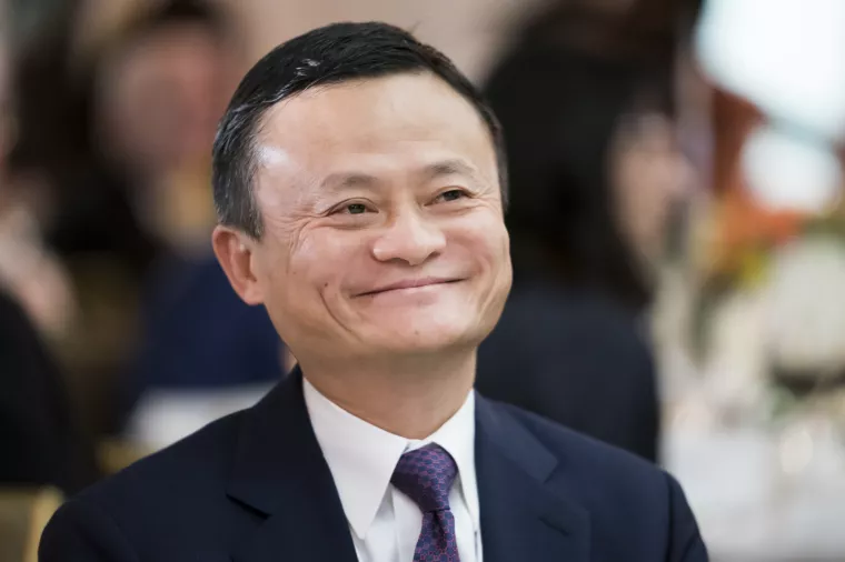 Jack Ma<br>San bez obzira na sve<br>Ni osnivač kineske &scaron;oping platforme Alibaba noći ne provodi budan. Zapravo, bez obzira na to koliko mu je dan bio stresan ili koliko brine, nastoji se držati svoje rutine spavanja. Kako je kazao medijima, 'spavat će bez obzira na sve'. <br>&ndash; I ako ne spavam, problemi će biti tu. No, ako se dobro naspavam, velike su &scaron;anse da ću ih sutra uspjeti rije&scaron;iti &ndash; kazao je Ma. <br><br>