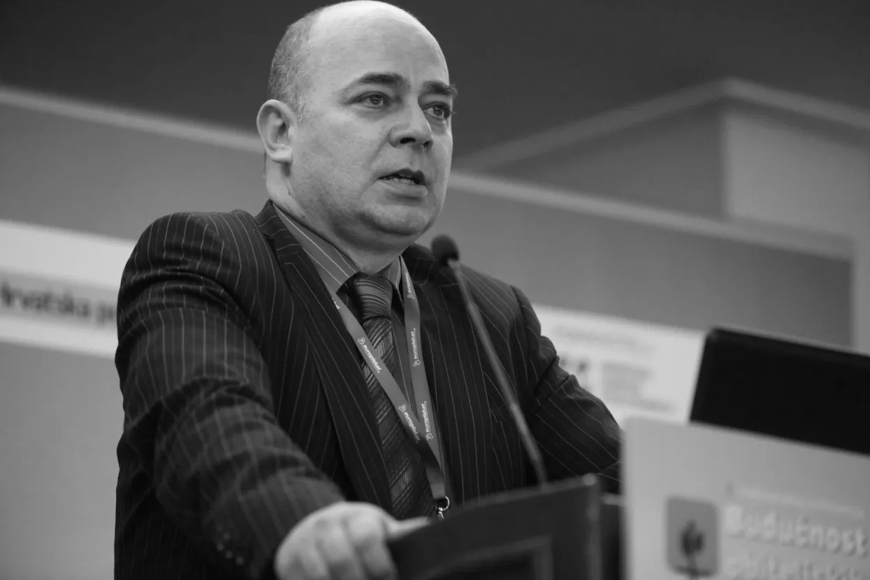 Hrvoje Kačer