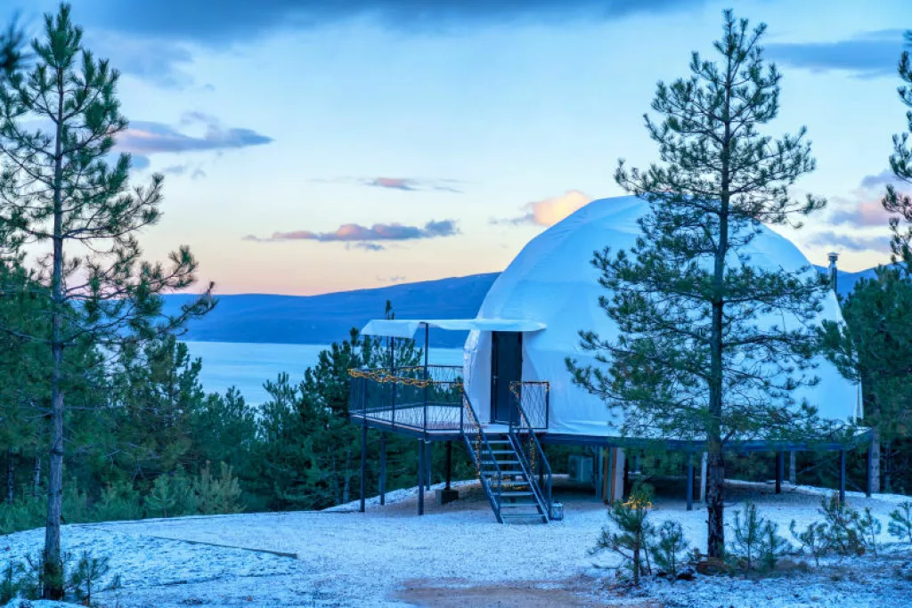 Glamping kod Bu&scaron;kog jezera u BiH