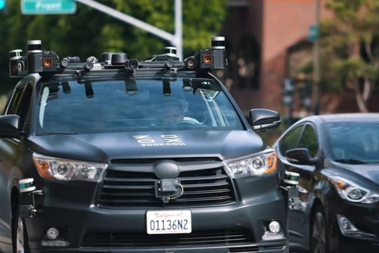 5. Tvrtka Zoox i Toyota Highlander