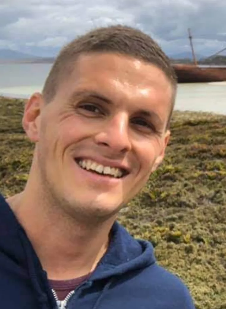 Filip Buk&scaron;a, <br>voditelj odjela za gospodarenje otpadom Čistoće Pag:<br>- Nikad nismo zaprimili ni jedan upit za otpad koji smo ponudili na Burzi otpada. Izazove smo rije&scaron;ili vlastitim istraživanjem trži&scaron;ta. Frakcije kojima nismo uspjeli trgovati preko burze predali smo kroz kanale koje smo sami na&scaron;li ili smo sirovinu skladi&scaron;tili do pojave stranke zainteresirane za preuzimanje<br>