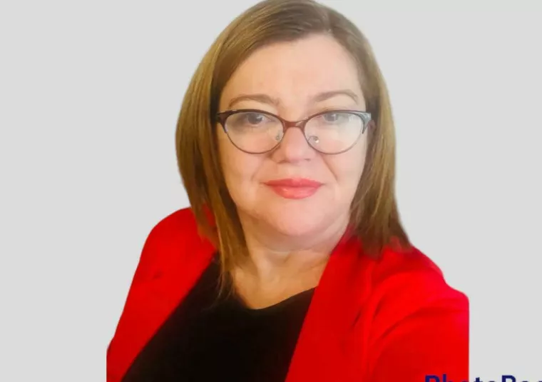 Manuela Vukelić, <br>direktorica agencije za zapo&scaron;ljavanje Job Hunter:<br>- Prema Zakonu o strancima svaki poslodavac koji podnese u nadležnu policijsku upravu/postaju zahtjev za izdavanje dozvole za boravak i rad trebao dobiti odgovor u roku od 15 dana, ali ga dobije za 60-ak dana, čime gubi 45 dana<br>