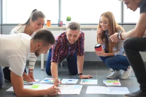 mladi ljudi, gen z, generacija z, studenti, mladost, kreativci, kreativnost