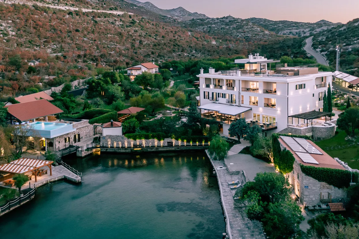 Veladrion Resort 