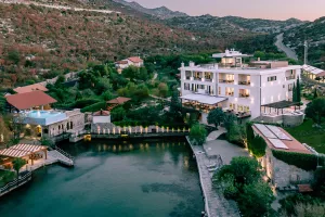 Veladrion Resort 