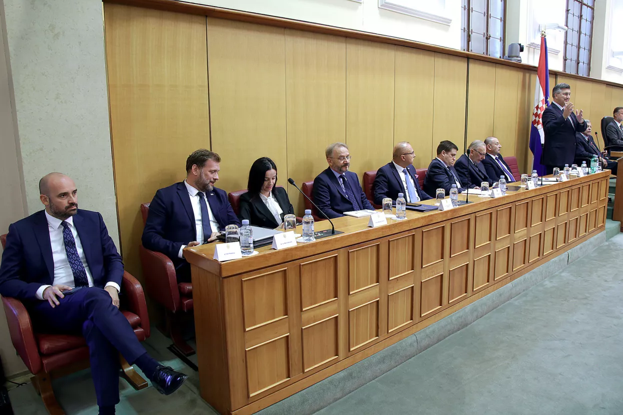 Andrej Plenković i ministri