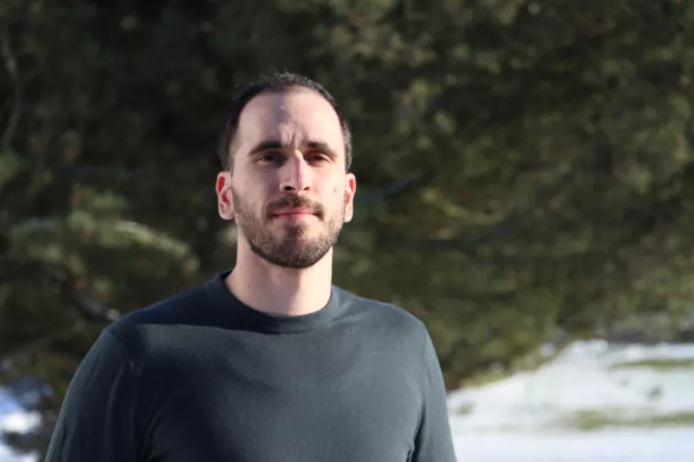 Toni Vitali, financijski bloger, &Scaron;krti otočanin