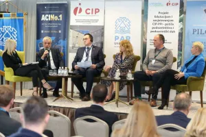 Mirjana Mahončić, Juraj Buksa, Edmond Hajziri, Sanja Simić, Dorotea Effenberger