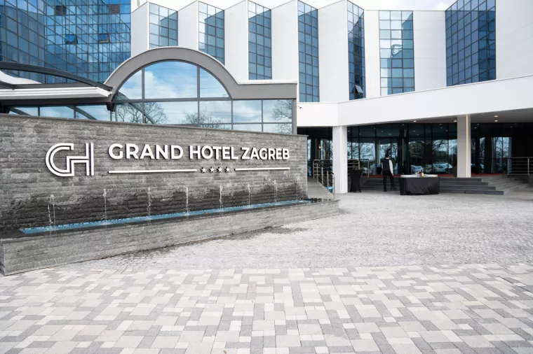 Grand hotel Zagreb ulaz