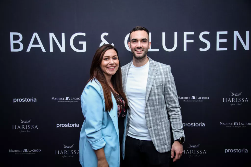 Bang & Olufsen