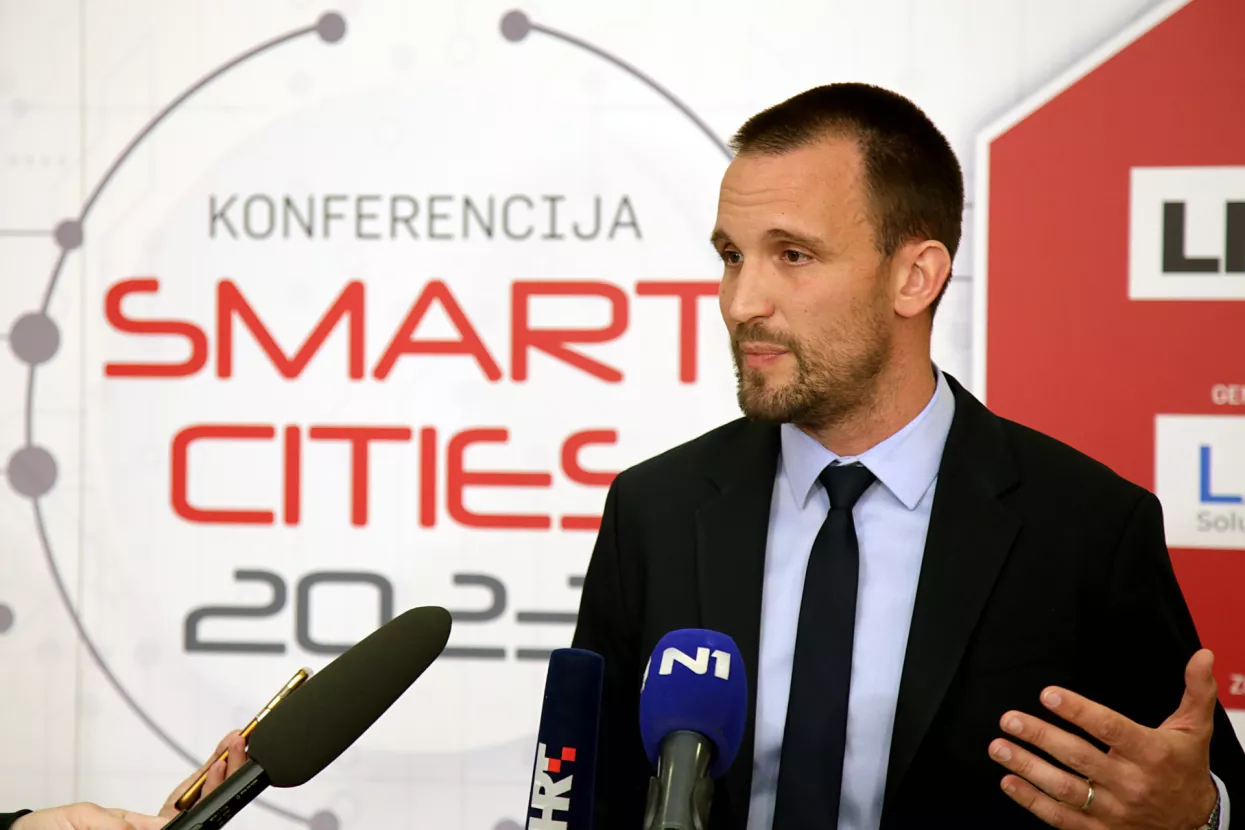 SMART CITIES 2023. &Scaron;ime Erlić