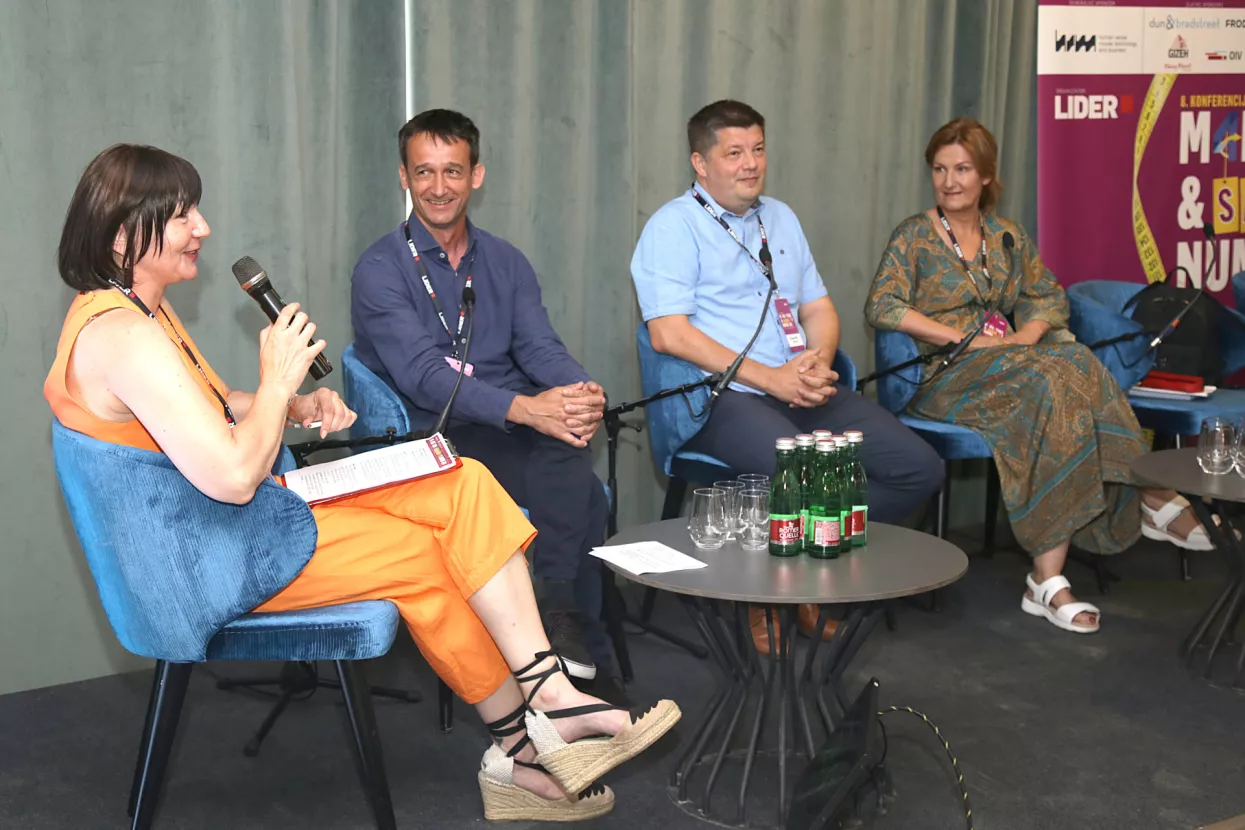 Marketing and sales by numbers 2023. PANEL: RADIO DIGITALIZACIJA &ndash; KOJE NOVE MOGUĆNOSTI DONOSI OGLA&Scaron;IVAČIMA? Gordana Gelenčer, Bruno cigrovski, Dragan Jovičić i Neda Čekalj Ćevid