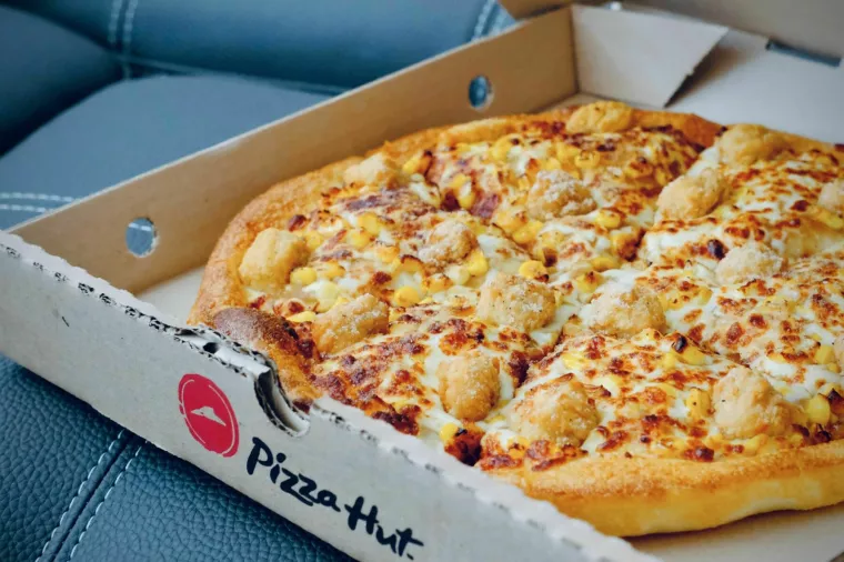 Klasična pizza s piletinom iz restorana Pizza Hut