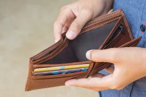 Financije, mladi