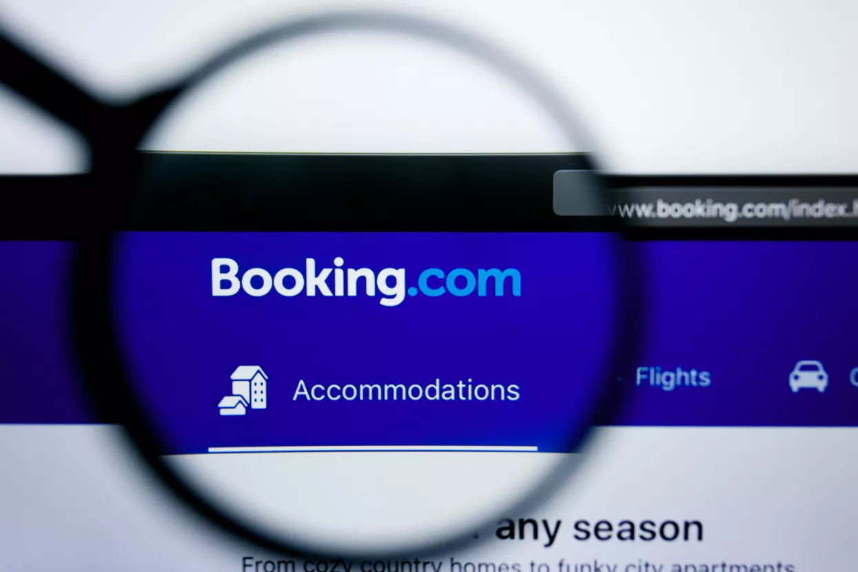 booking com