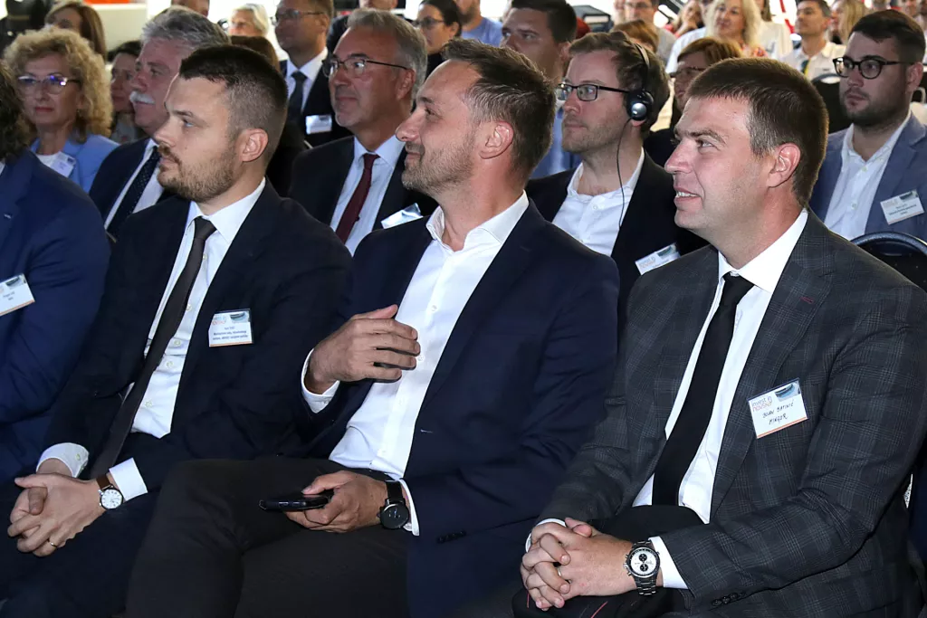 Investicijska konferencija Invest in Novska: Ivan Vidi&scaron;, Marin Miletić i Bojan Batinić