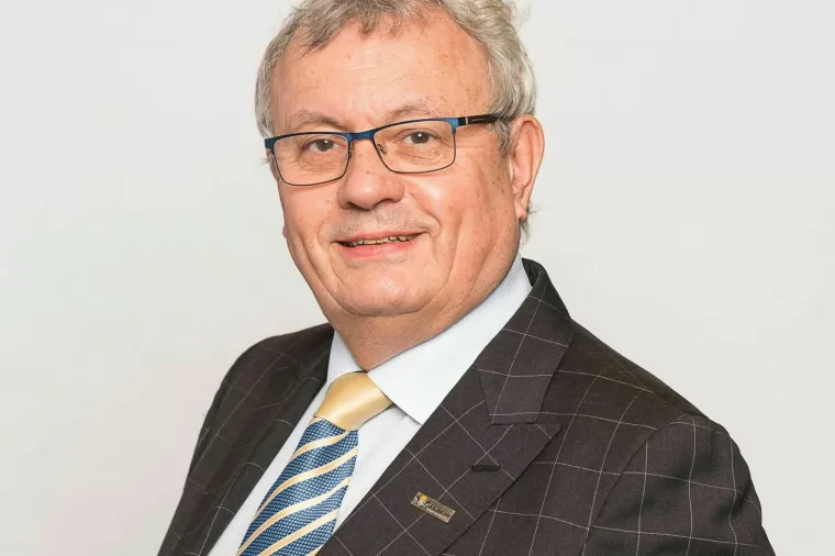 Vladimir Dlouh&yacute; (Eurochambres)