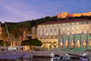 Sunčani Hvar, heritage hotel
