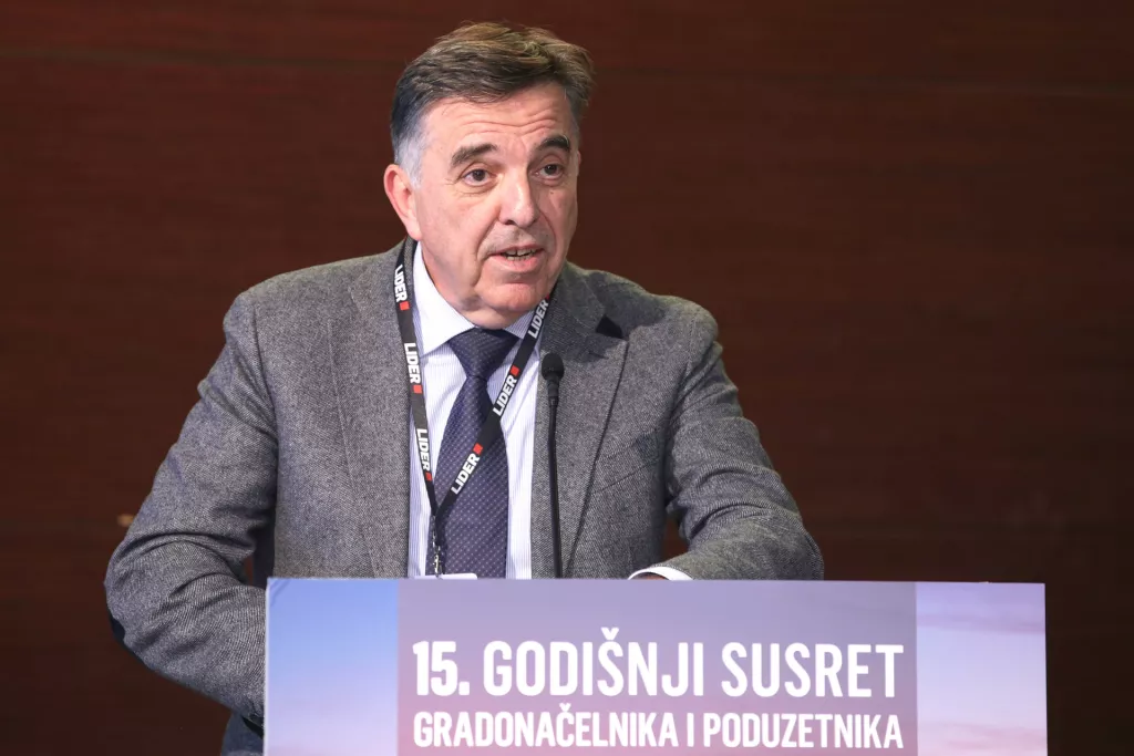 15. godi&scaron;nji susret gradonačelnika i poduzetnika 48 sati 2023. Tulio Demetlika
