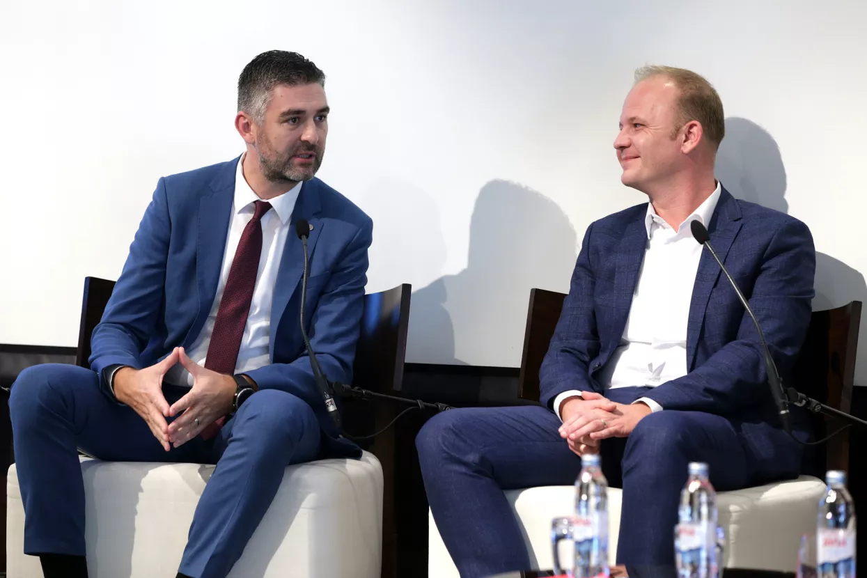 15. godi&scaron;nji susret gradonačelnika i poduzetnika 48 sati 2023. Okrugli stol: Izmjene u poreznom sustavu s osvrtom na porez na dohodak. Mato Franković i Mi&scaron;el Jak&scaron;ić