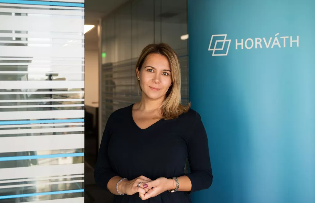 Maria Boldor, konzultantska kuća Horv&aacute;th