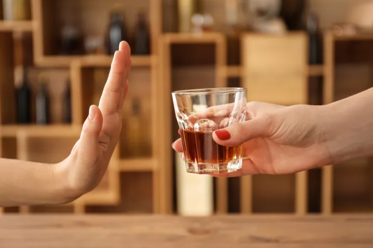 Ne, alkohol, generacija Z