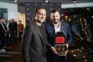 Branko &Scaron;kovrlj, Mate Rimac, isporuka Nevere