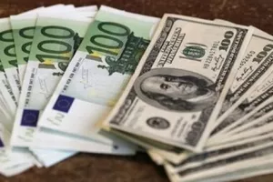 Dolar ojačao prema ko&scaron;arici valuta, euro oslabio