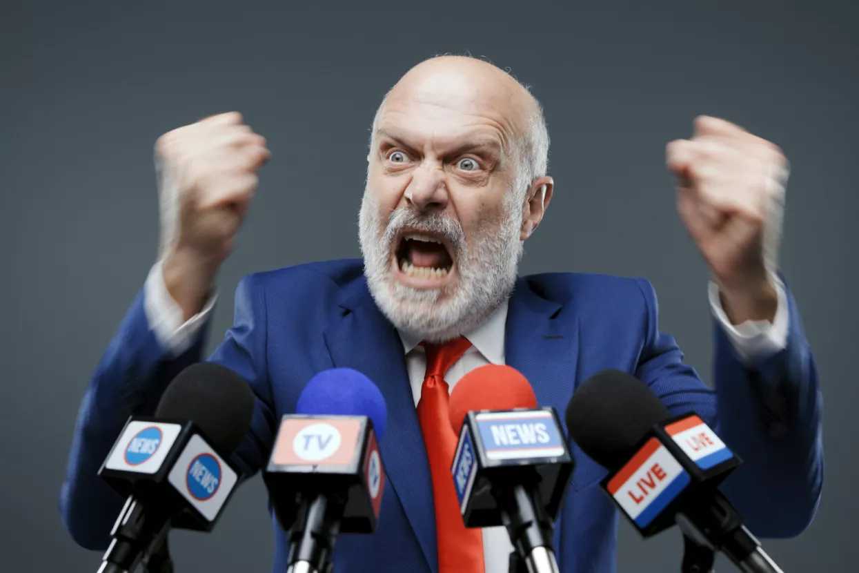 Autoritativni vođa